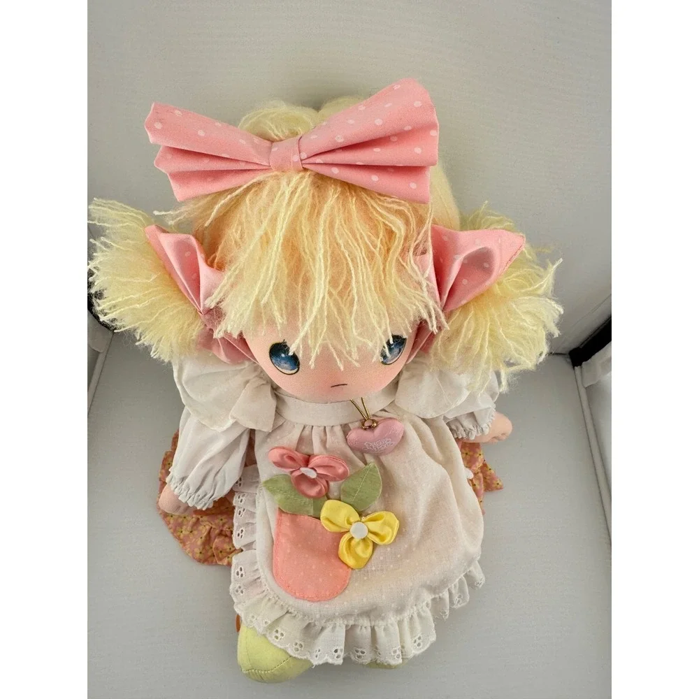 Precious Moments vintage precious